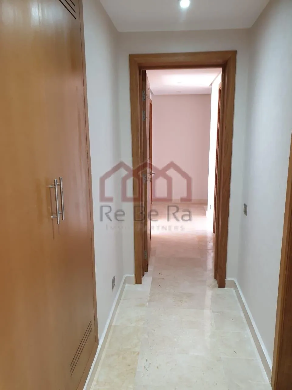 Grand appartement avec 3 façades - الرباط (3)