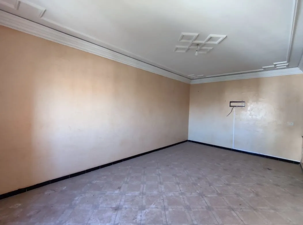 Appartement en location longue durée vide - مراكش (3)