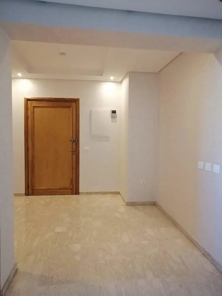 Appartement Haut standing, grande superficie - الدار البيضاء (2)