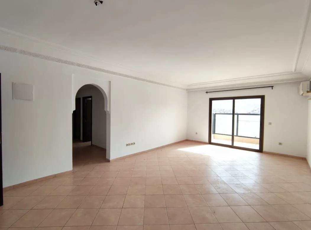Très bel appartement sur la route de casa - مراكش