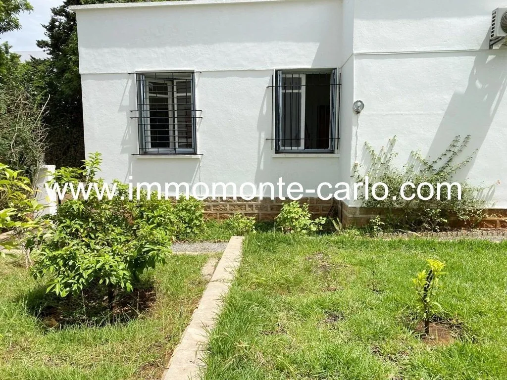 Villa  à louer proche de lycée Descartes Agdal - فاس (2)