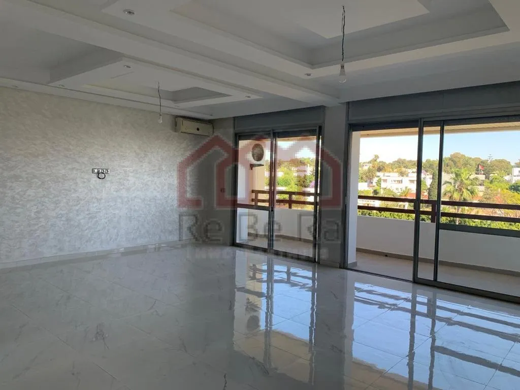 Appartement entièrement rénové - فاس
