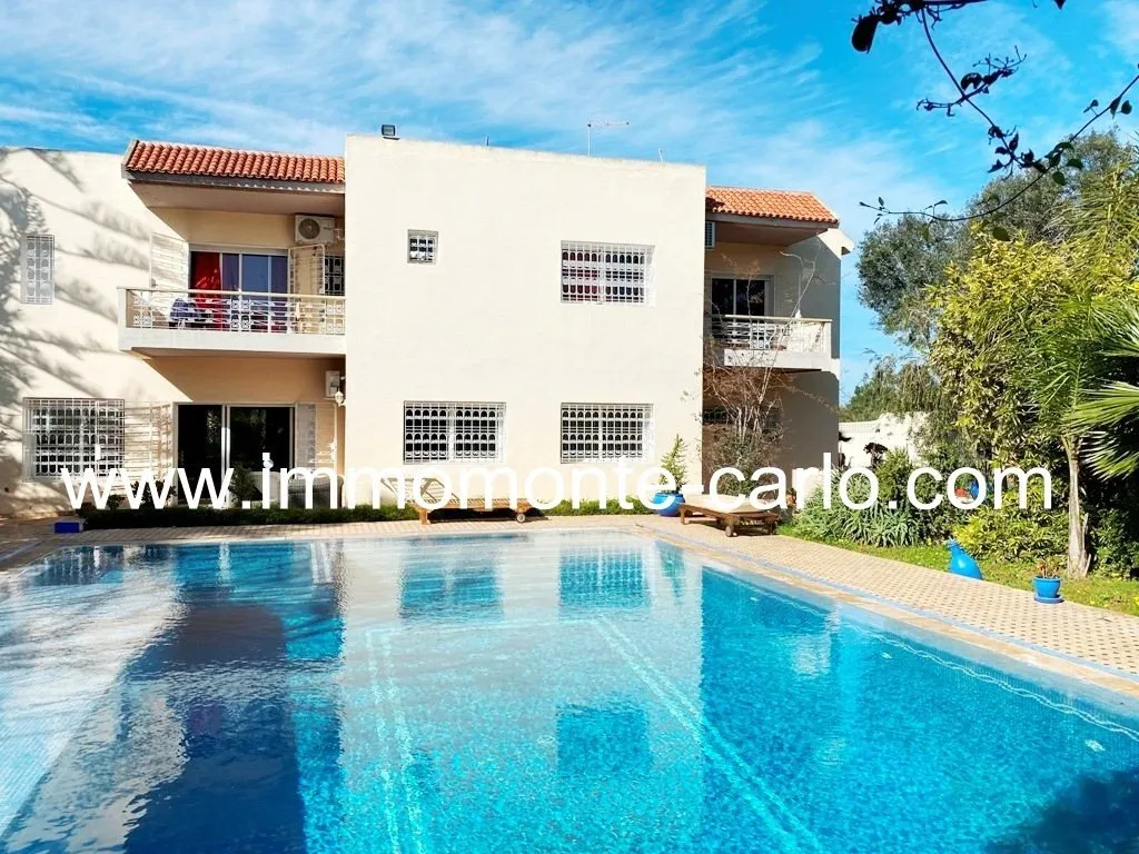 Location villa avec piscine à la plage de skhirat - الصخيرات