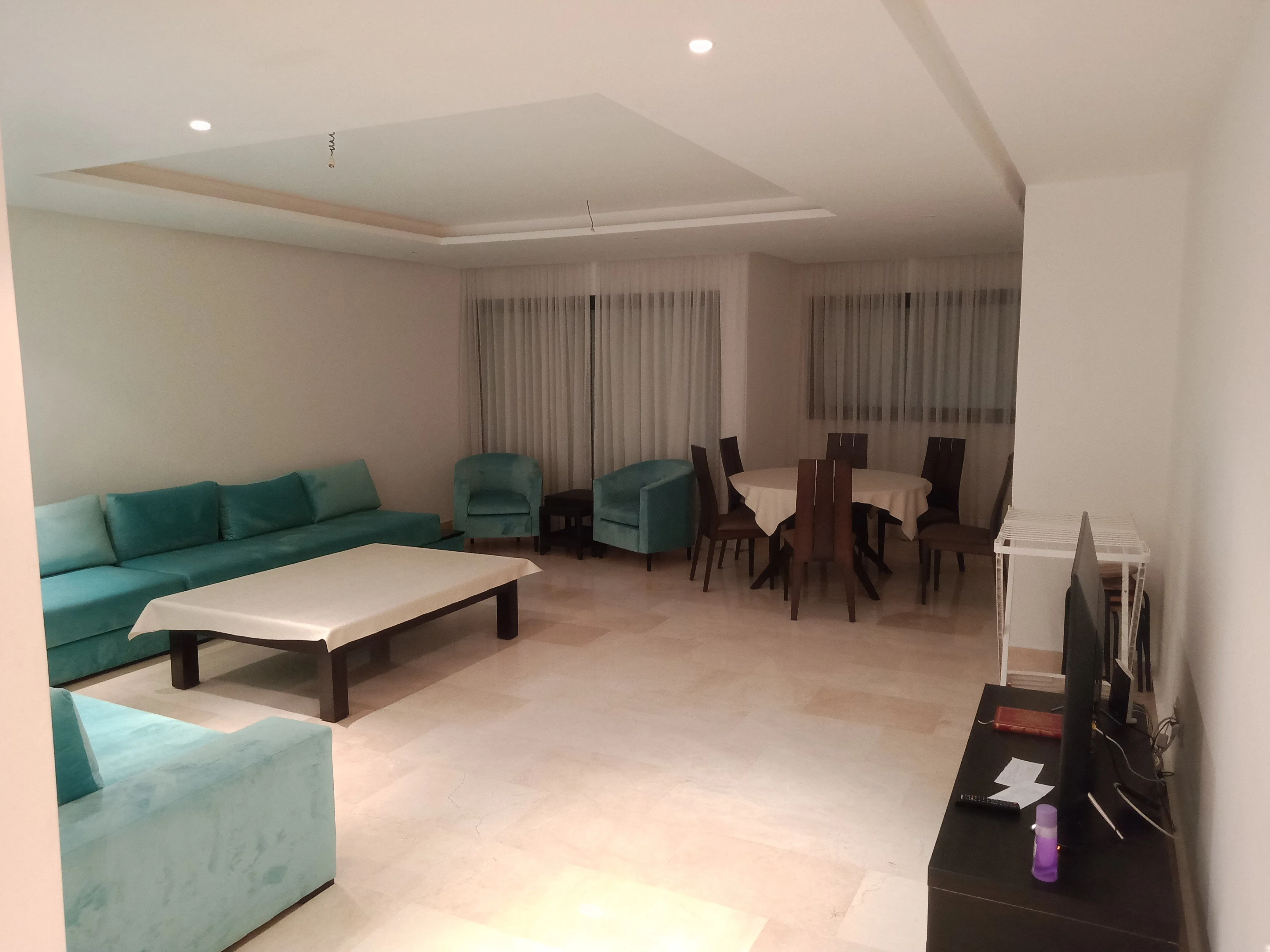 Bel appartement meublé à loue à prestigia - الرباط (2)