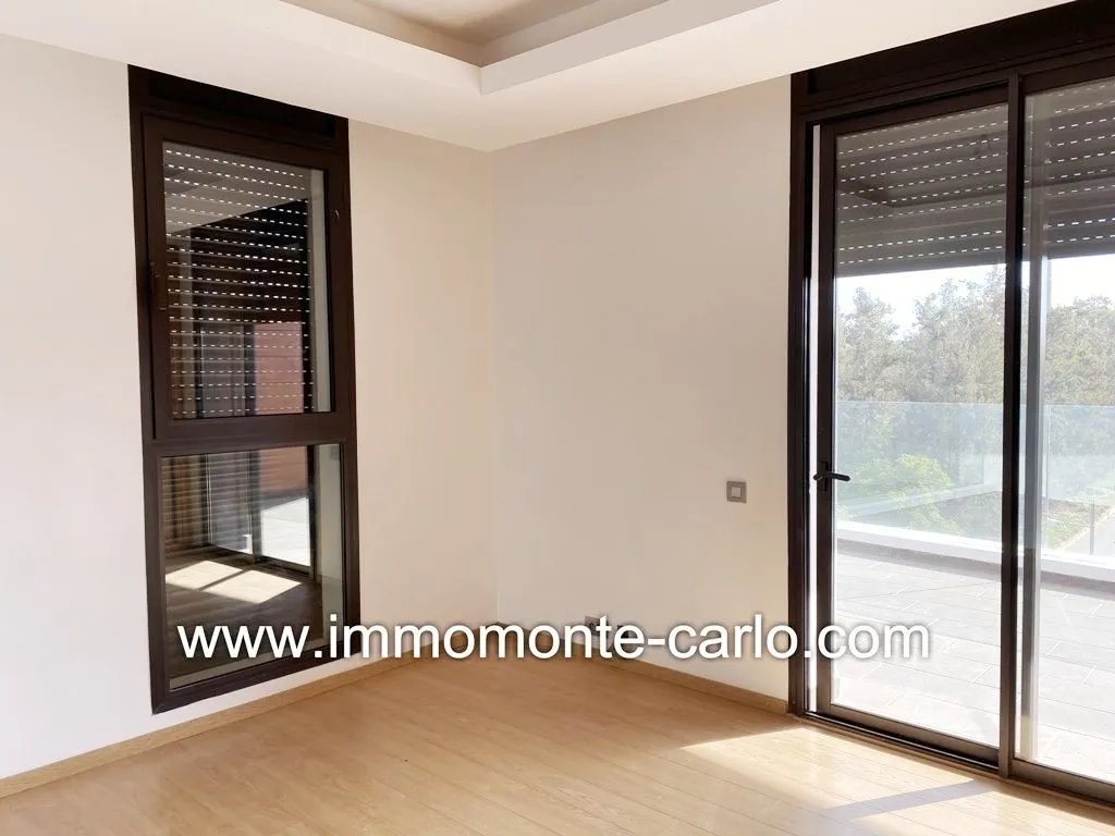 Superbe appartement à louer avec grande terrasse à souissi - الرباط (4)