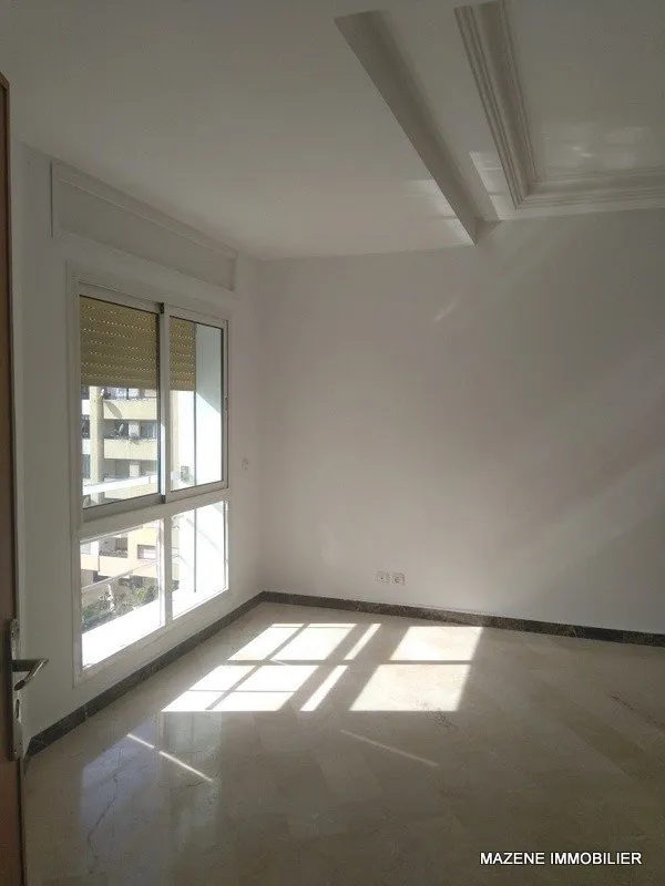 Appartement vide à louer au centre ville de Tanger - طنجة (4)