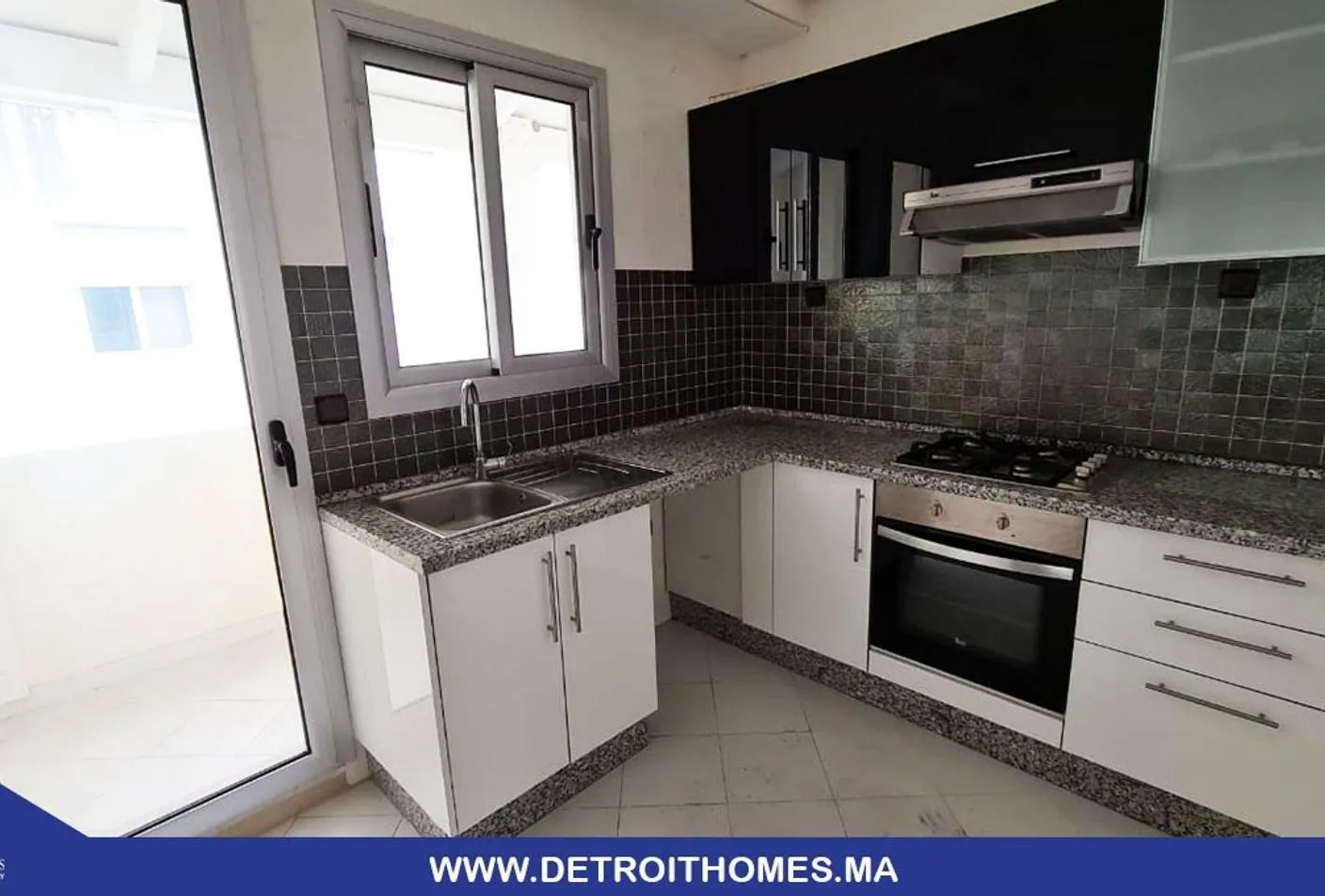 Appartement meublé à la location - طنجة (2)