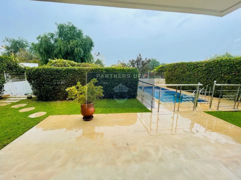 Villa moderne  á louer en plein Bouskoura ville verte - بوسكورة