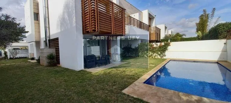 VILLA JUMELÉE JOLIMENT MEUBLÉE- VILLE VERTE DE BOUSKOURA - بوسكورة