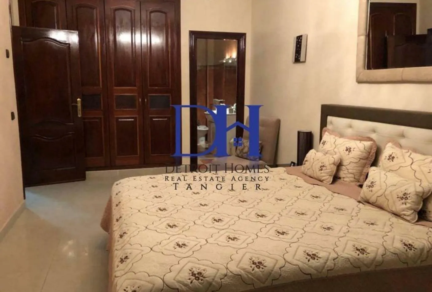 Appartement meublé à la location - طنجة (2)