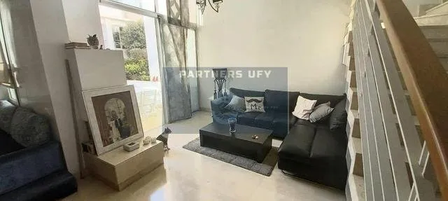 LOCATION D'UN SUBLIME DUPLEX A BOUSKOURA - بوسكورة (2)