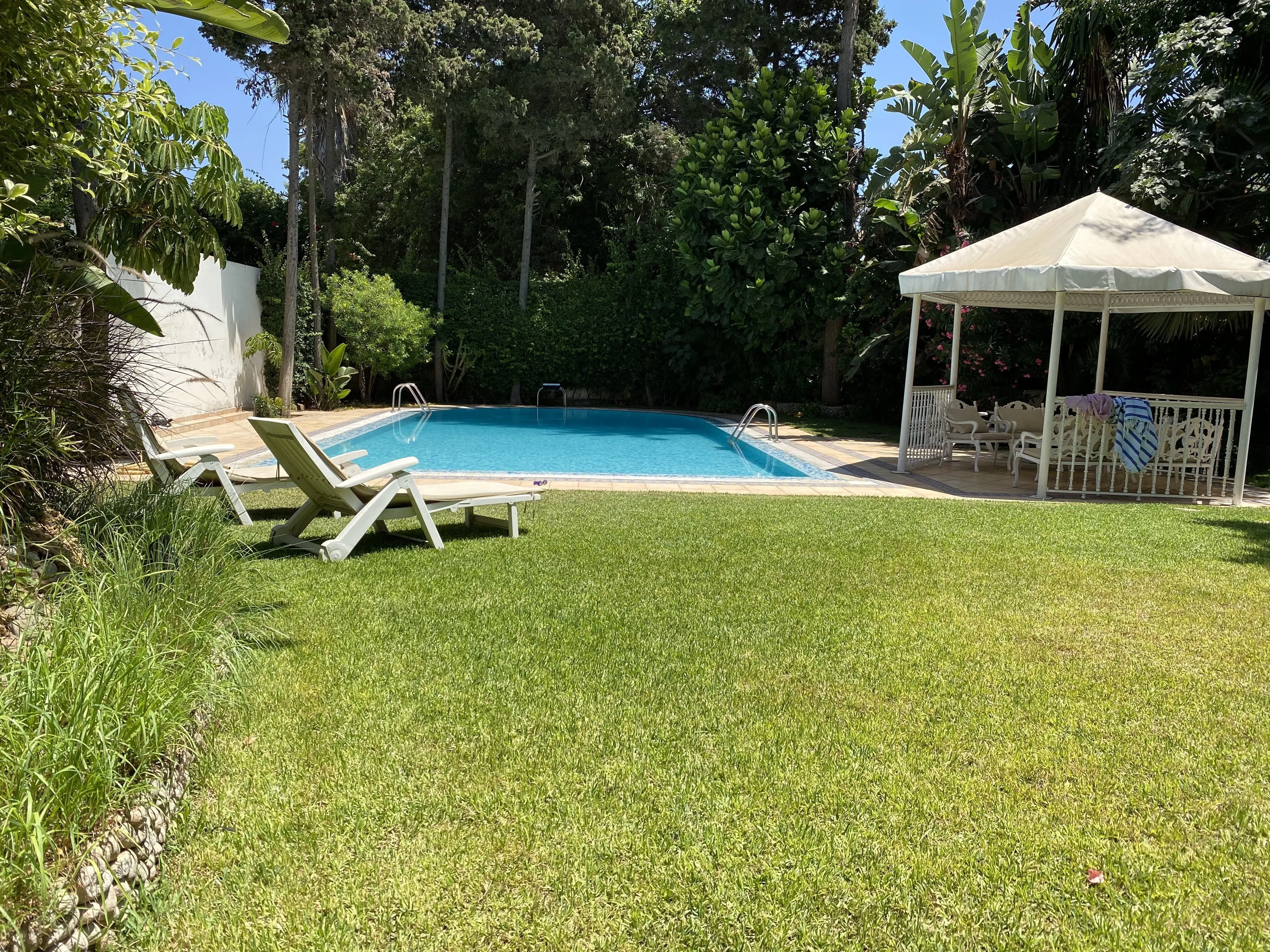 .OASIS - Villa de luxe avec un immense jardin. - الدار البيضاء (2)