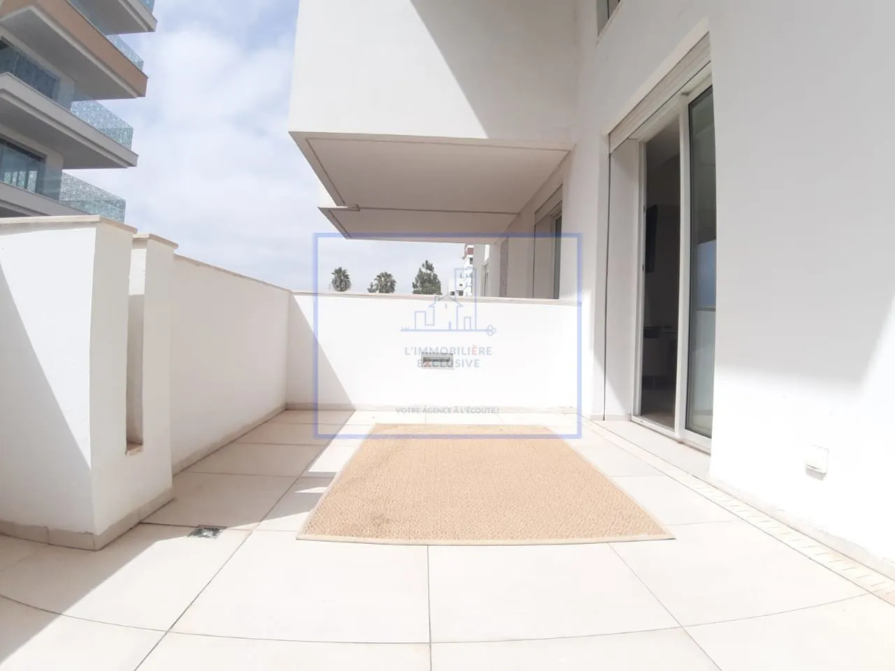 CFC- LOCATION D'UN SUPERBE APPARTEMENT-SOLARIUM - الدار البيضاء (3)