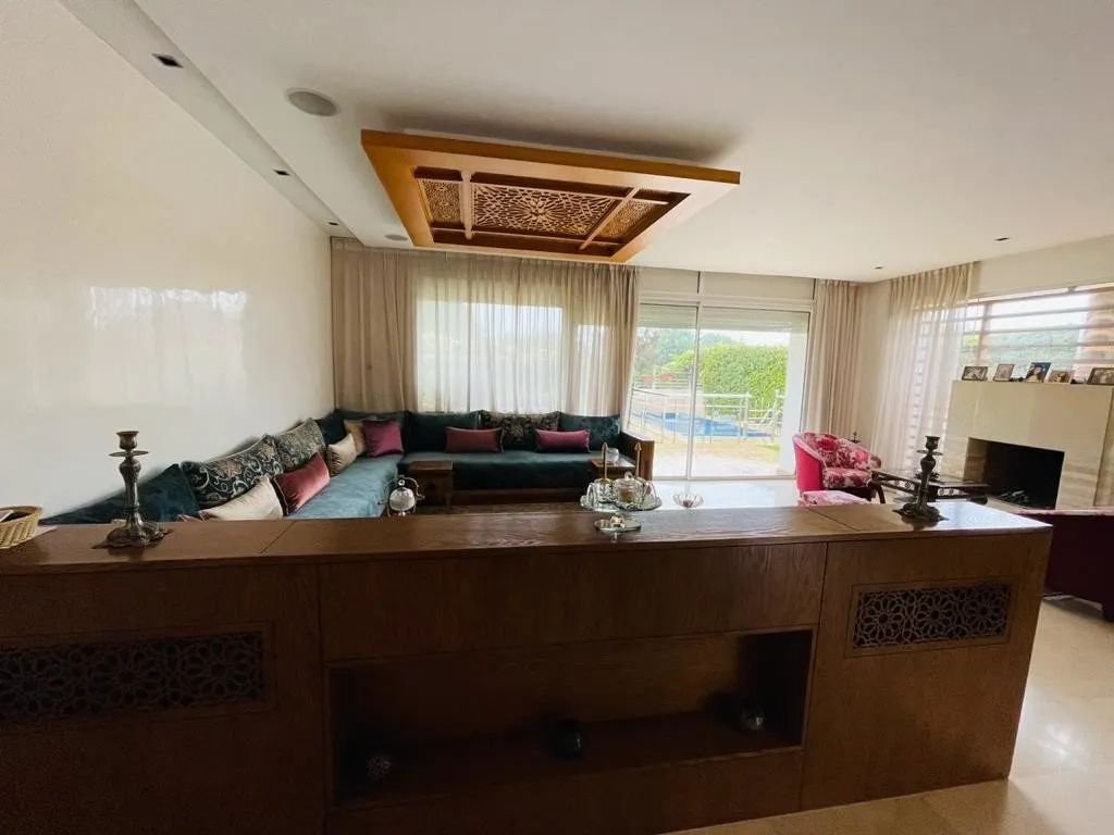Location Villa vide  Bouskoura - الدار البيضاء (3)
