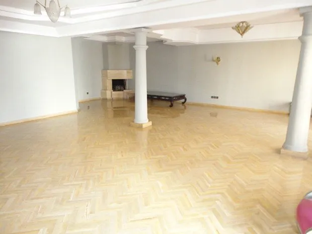 Location appartement semi-meublé au Quartier Gauthier Casablanca - الدار البيضاء (2)