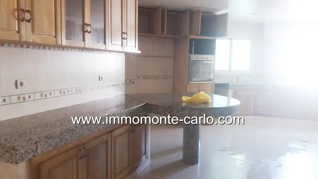 Location appartement  de 4chambres à Hay Riad Rabat - الرباط (4)