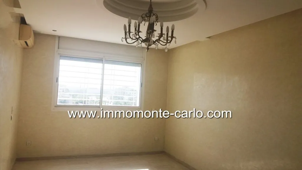 Location appartement  de 4chambres à Hay Riad Rabat - الرباط (3)