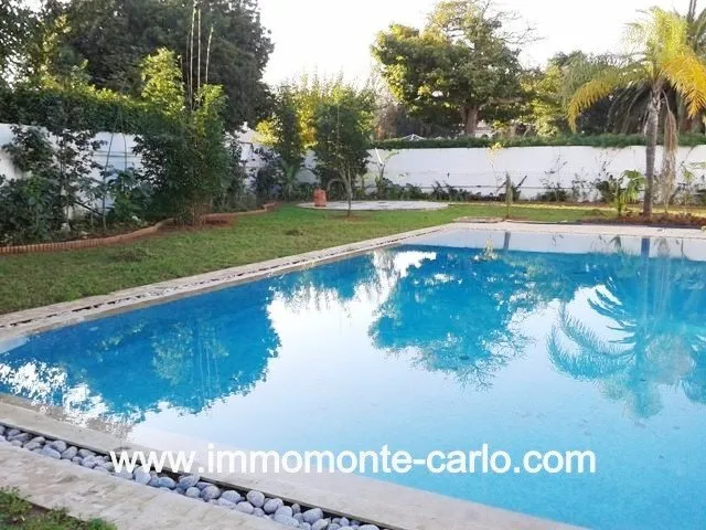 villa vide d’architecture moderne neuve avec piscine à souissi - الرباط