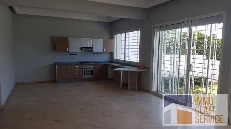 location d'une grande villa 250m² à Ain Diab - الدار البيضاء (4)