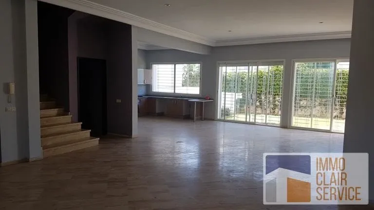 location d'une grande villa 250m² à Ain Diab - الدار البيضاء