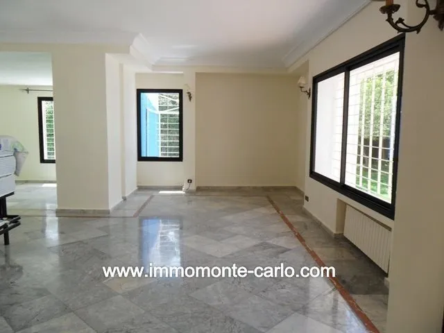 Location villa avec piscine et chauffage central à Rabat hay riad - الرباط (2)