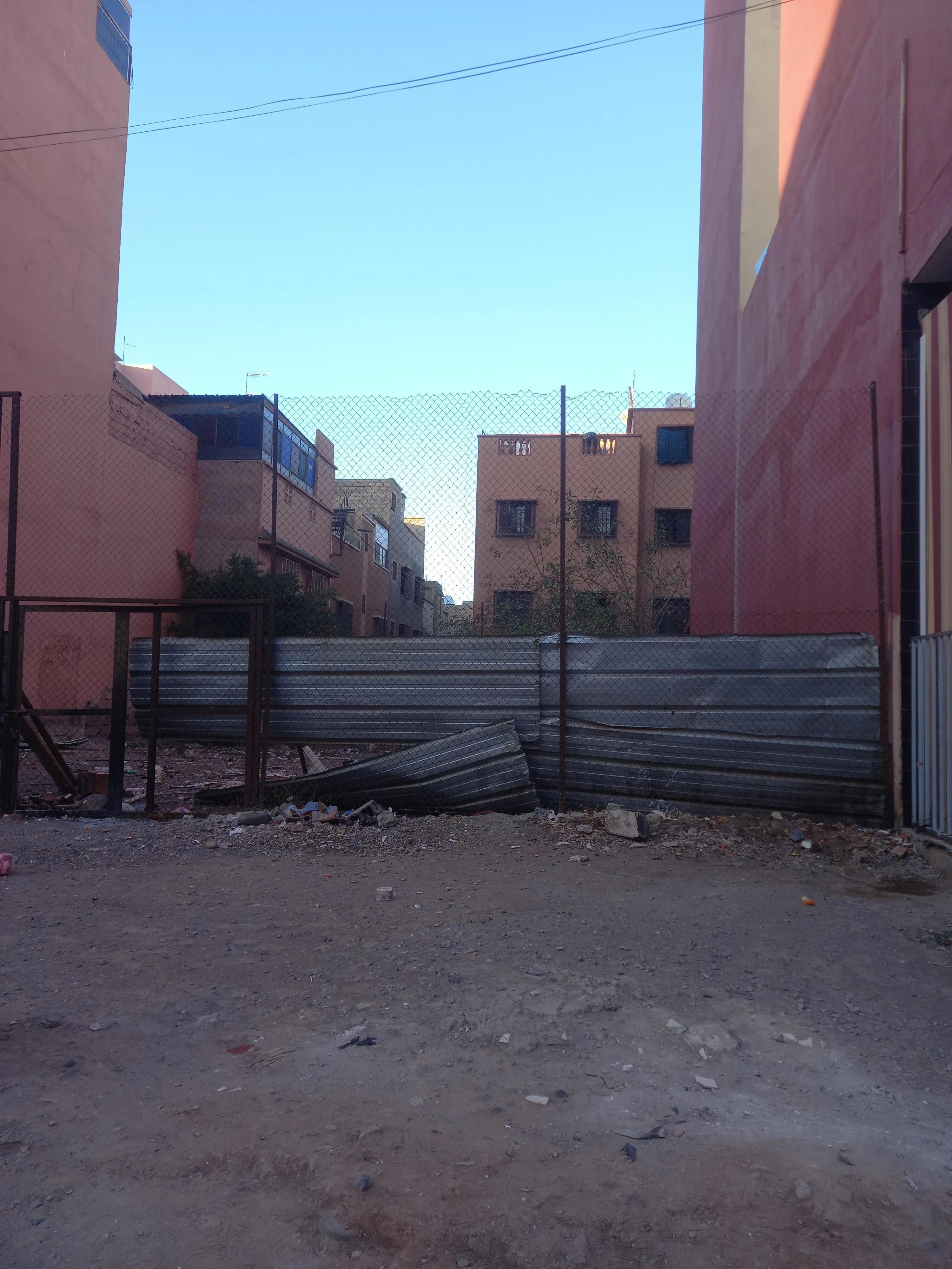 Lot de 280 m² R+5 à Massira - مراكش (3)