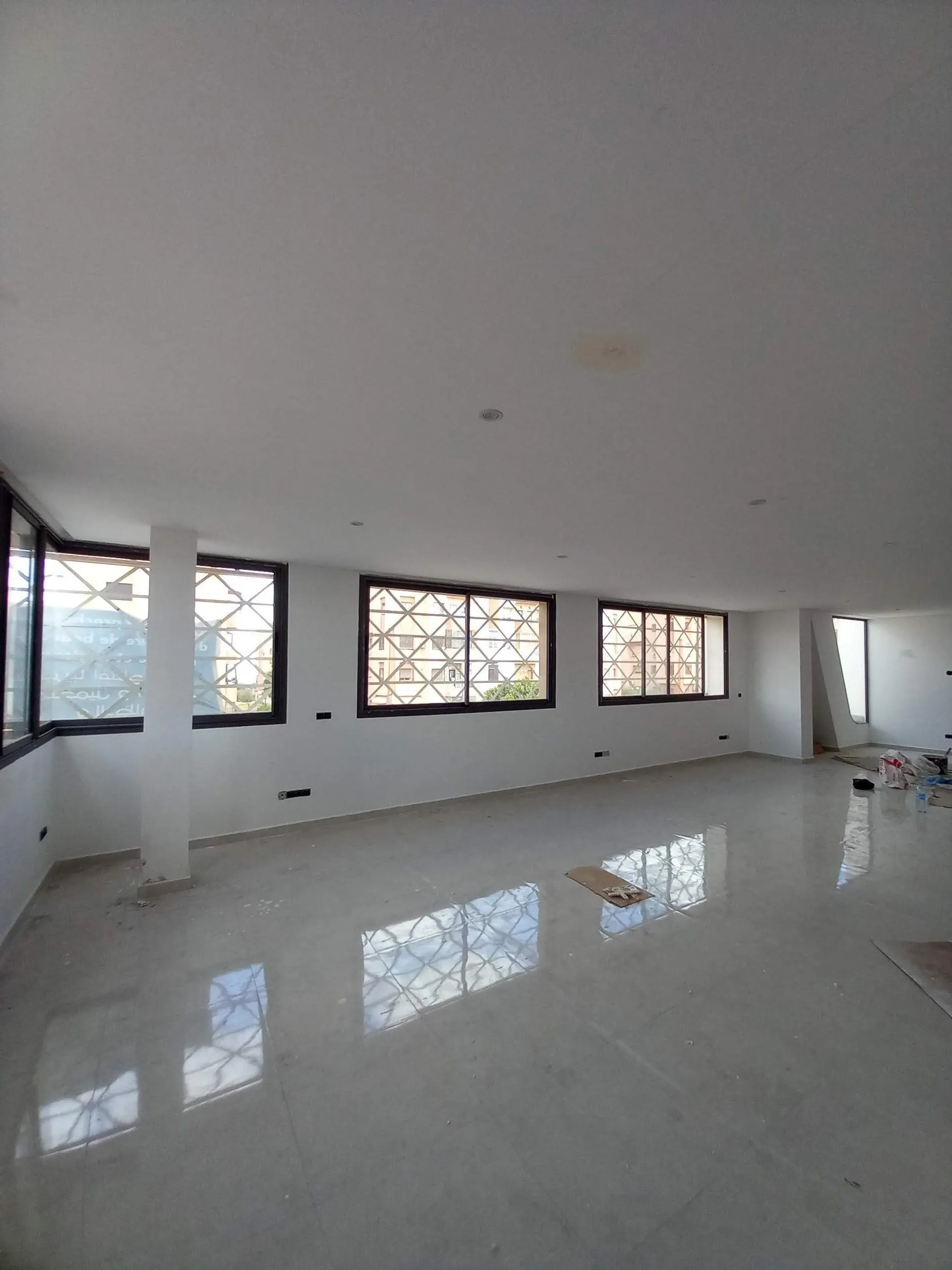 Complexe commercial en vente à Marrakech - مراكش (2)