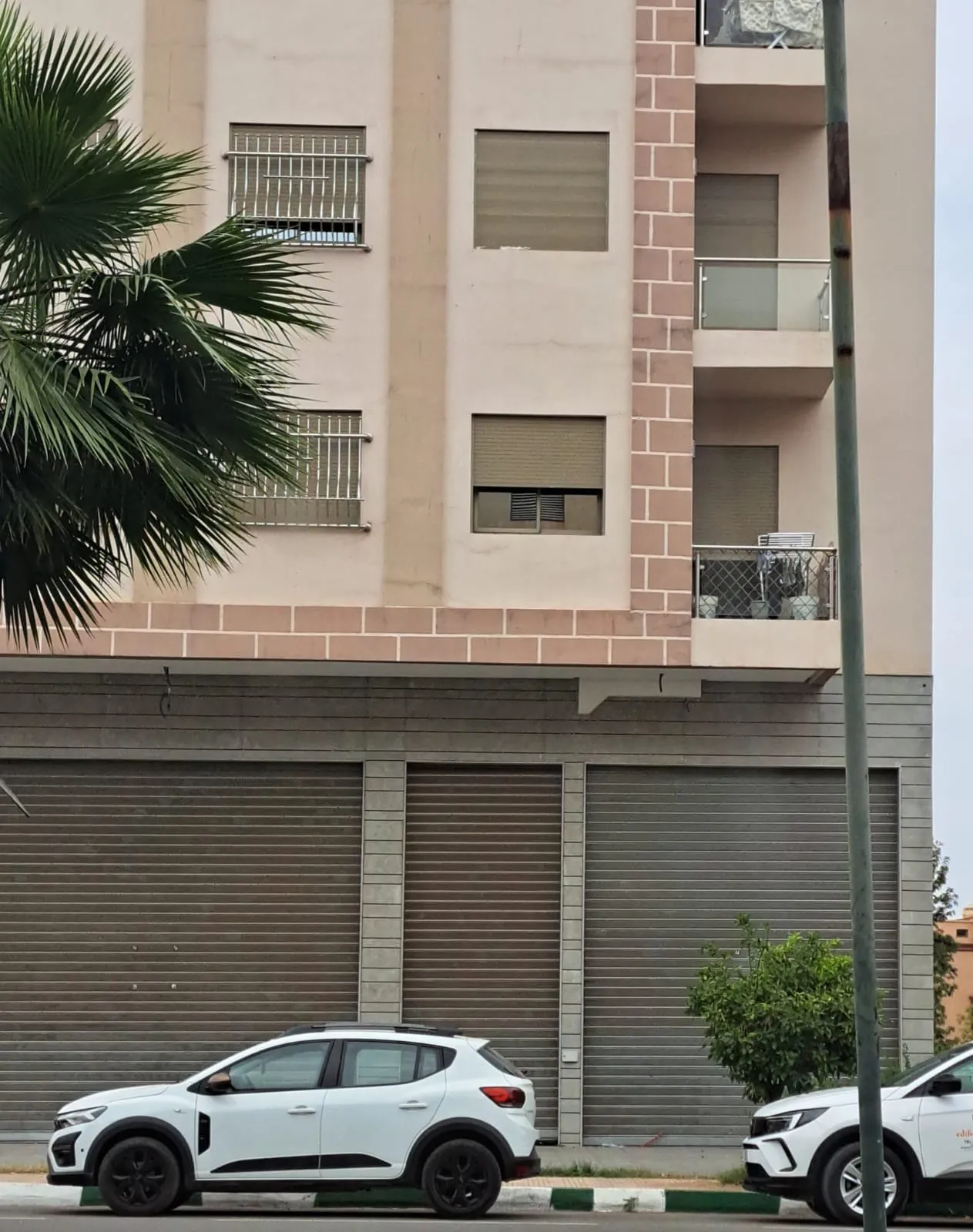 Magasin à vendre 200 m² Al Fadle - مراكش