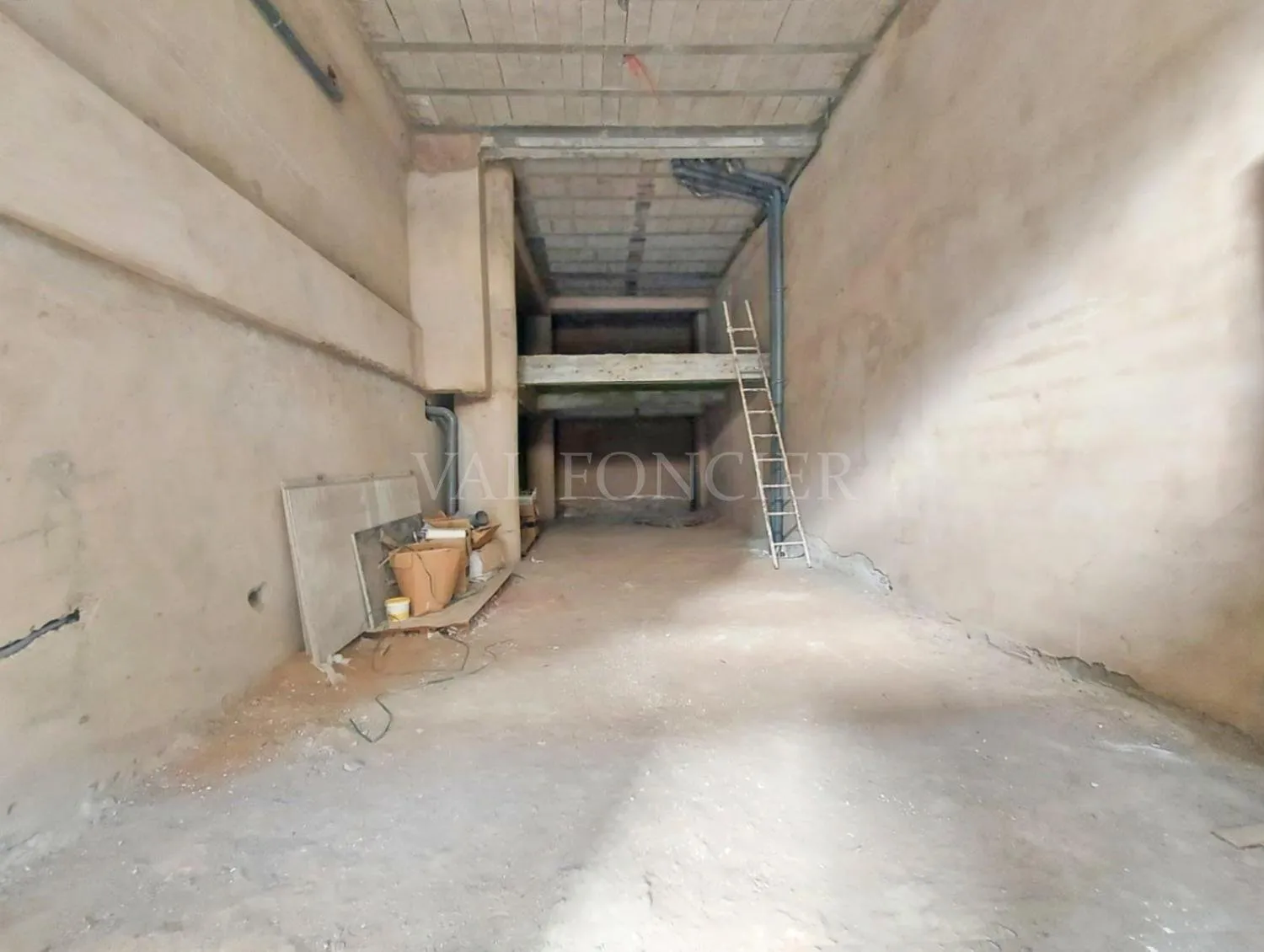 Vente local commercial neuf 192m2 Les princesses, Casablanca - الدار البيضاء (2)