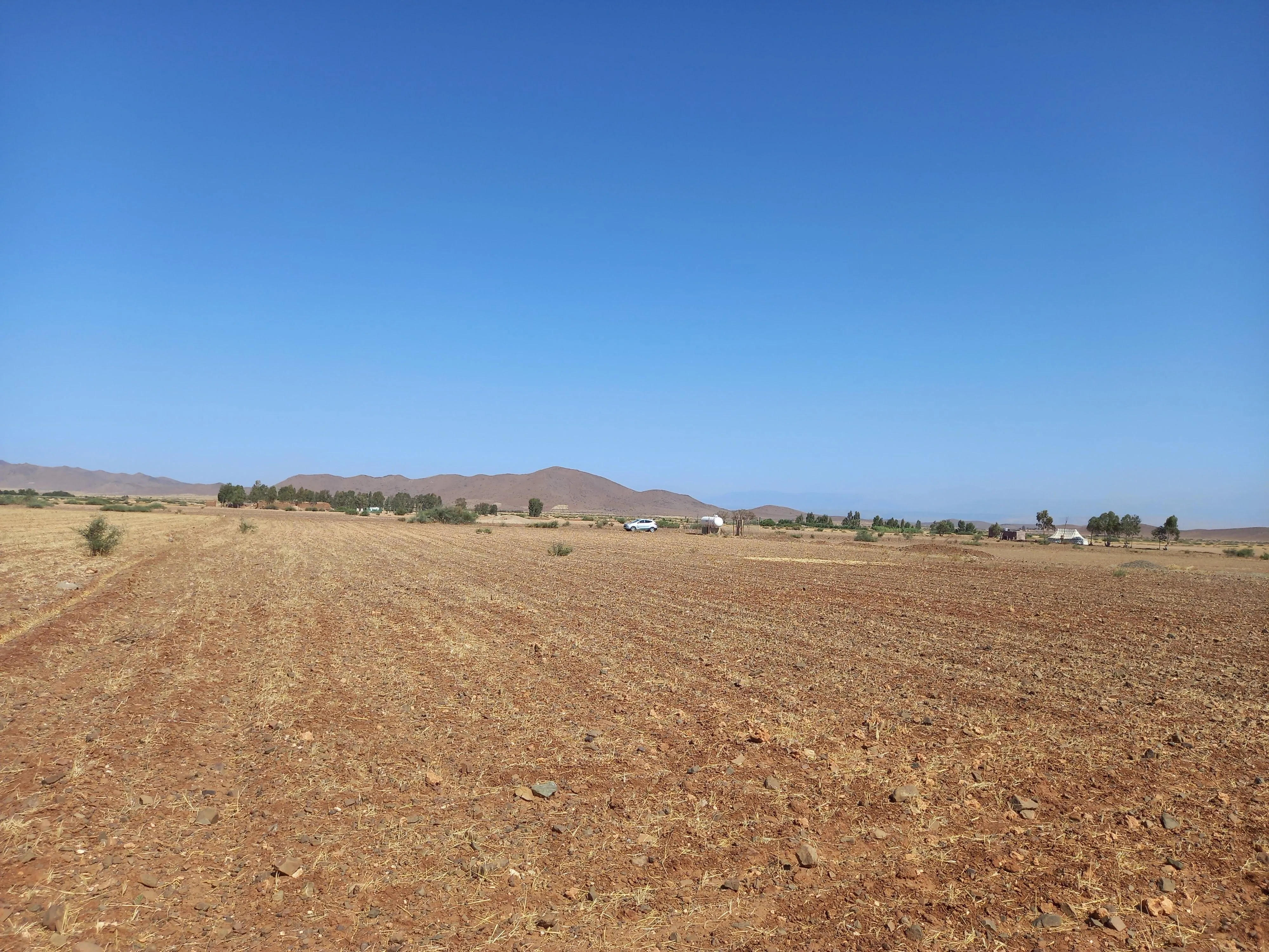 Terrain titré de 180 hectares à Bouros - مراكش (2)