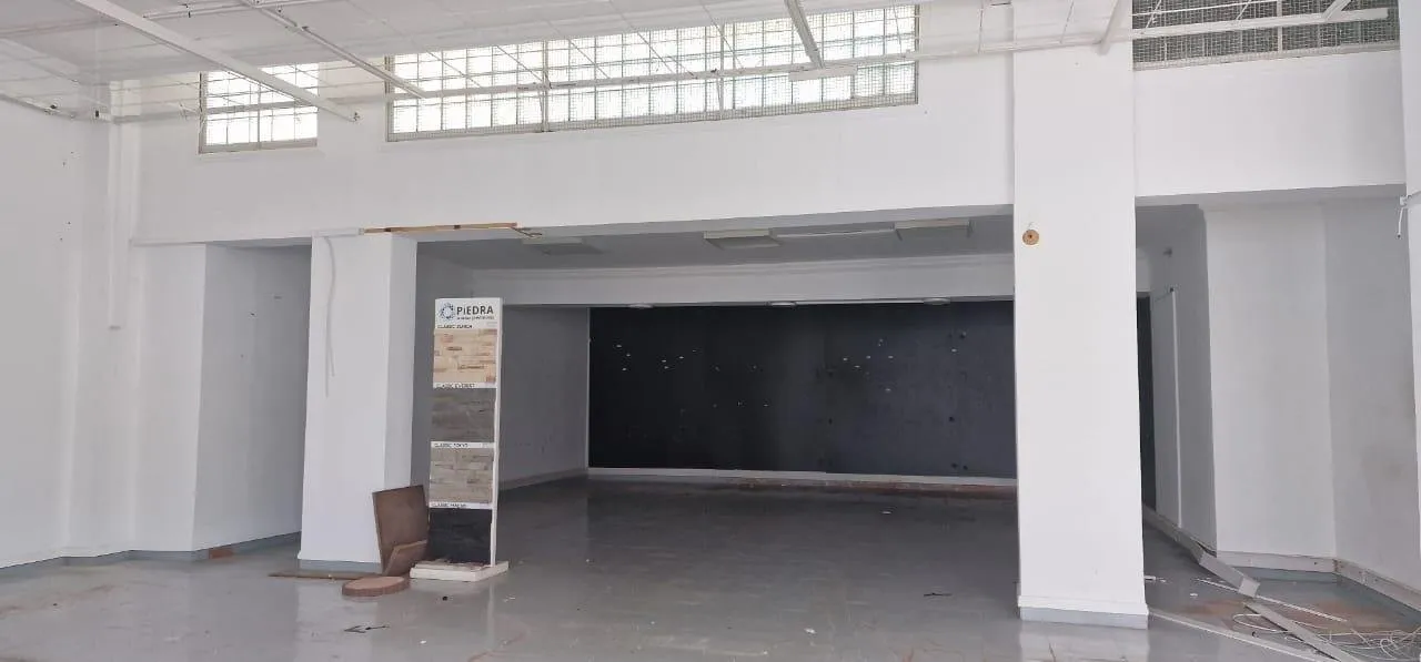 Local commercial à vendre à Agdal Rabat 87m2 - الرباط