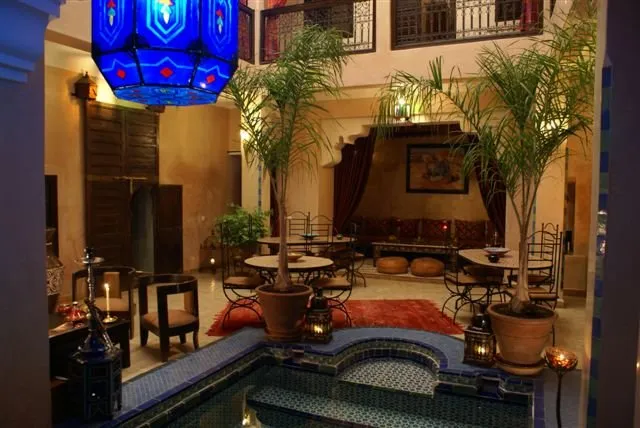 m2maroc, PRIX REDUITMaison d&amp;rsquo;h&amp;ocirc;tes 6 Ch - piscine - terrasse - 5300000dh - Ventes - Hotels / Maison d'hôtes - مراكش