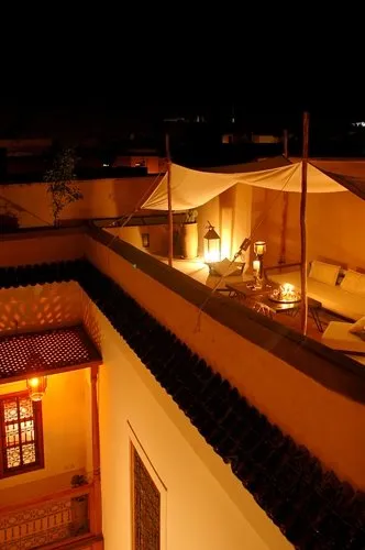 m2maroc, Riad maison d&amp;#039;h&amp;ocirc;tes 400m2 | 5 ch | piscine |  terrasse | 3.245.000-Dhs - Ventes - Hotels / Maison d'hôtes - مراكش (3)