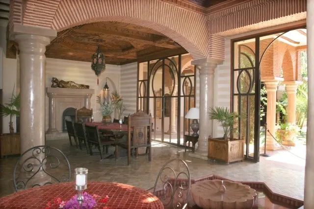 m2maroc, Maison d&amp;#039;H&amp;ocirc;tes de 8 chambres - piscine sur 2.264 m2 - 23.000.000 Dh - Ventes - Hotels / Maison d'hôtes - مراكش (4)