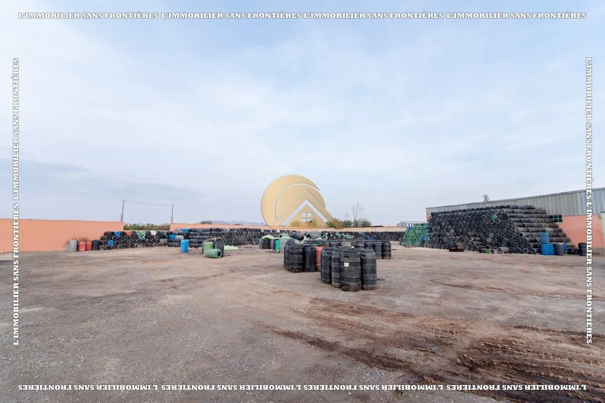 Dépôt à vendre à Harbil, 2 hectares et 2500 m², Marrakech - مراكش (3)