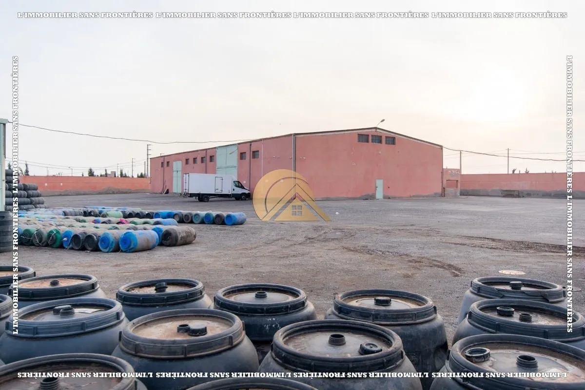 Dépôt à vendre à Harbil, 2 hectares et 2500 m², Marrakech - مراكش (4)
