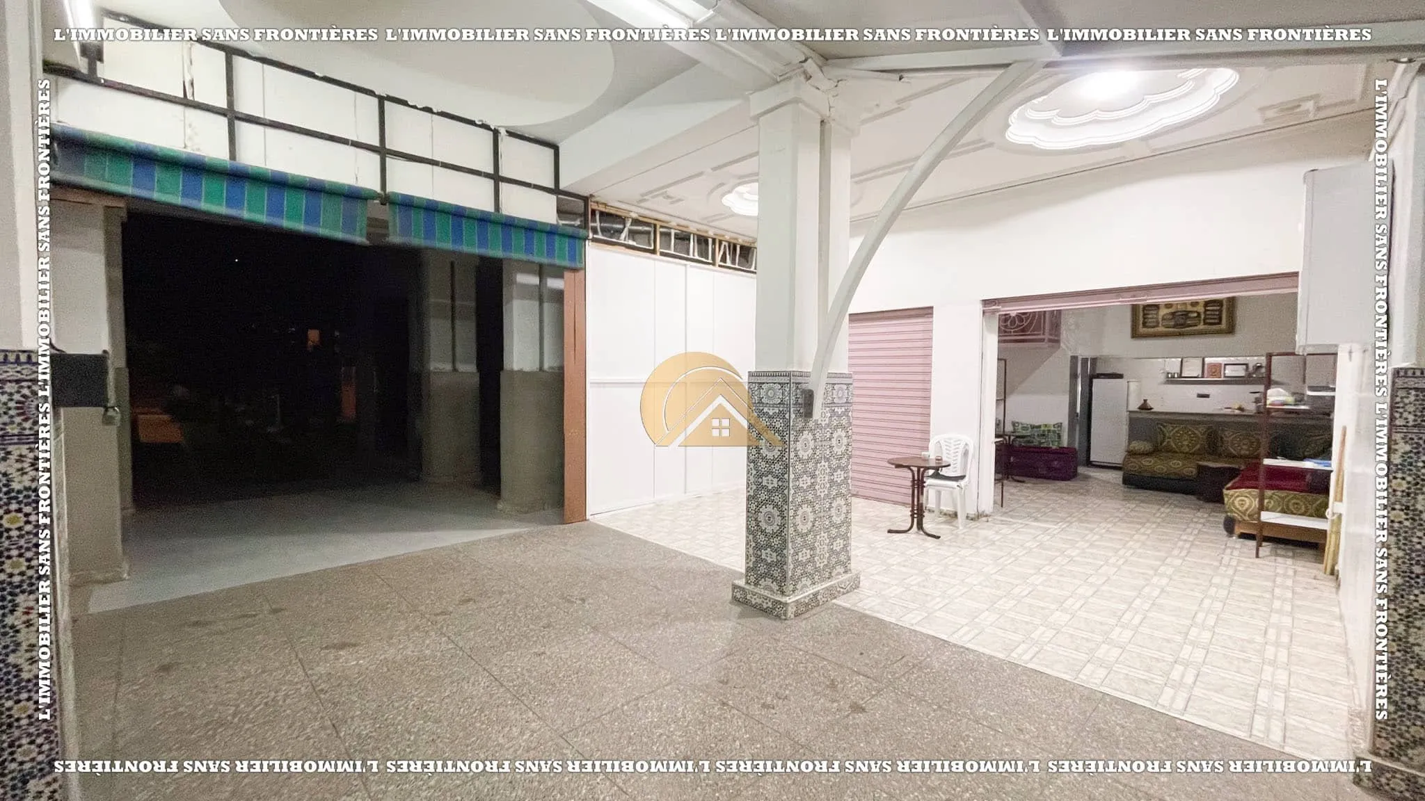 Local commercial à vendre — Terrasse 55 m² – Azzouzia, Azzouzia - مراكش (2)