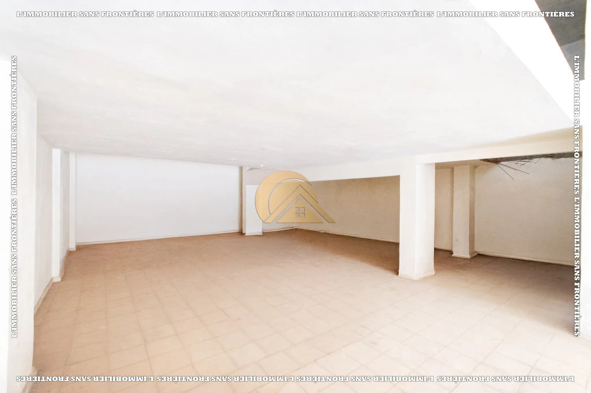 Local commercial à vendre à Victor Hugo, 195 m², Marrakech - مراكش (4)