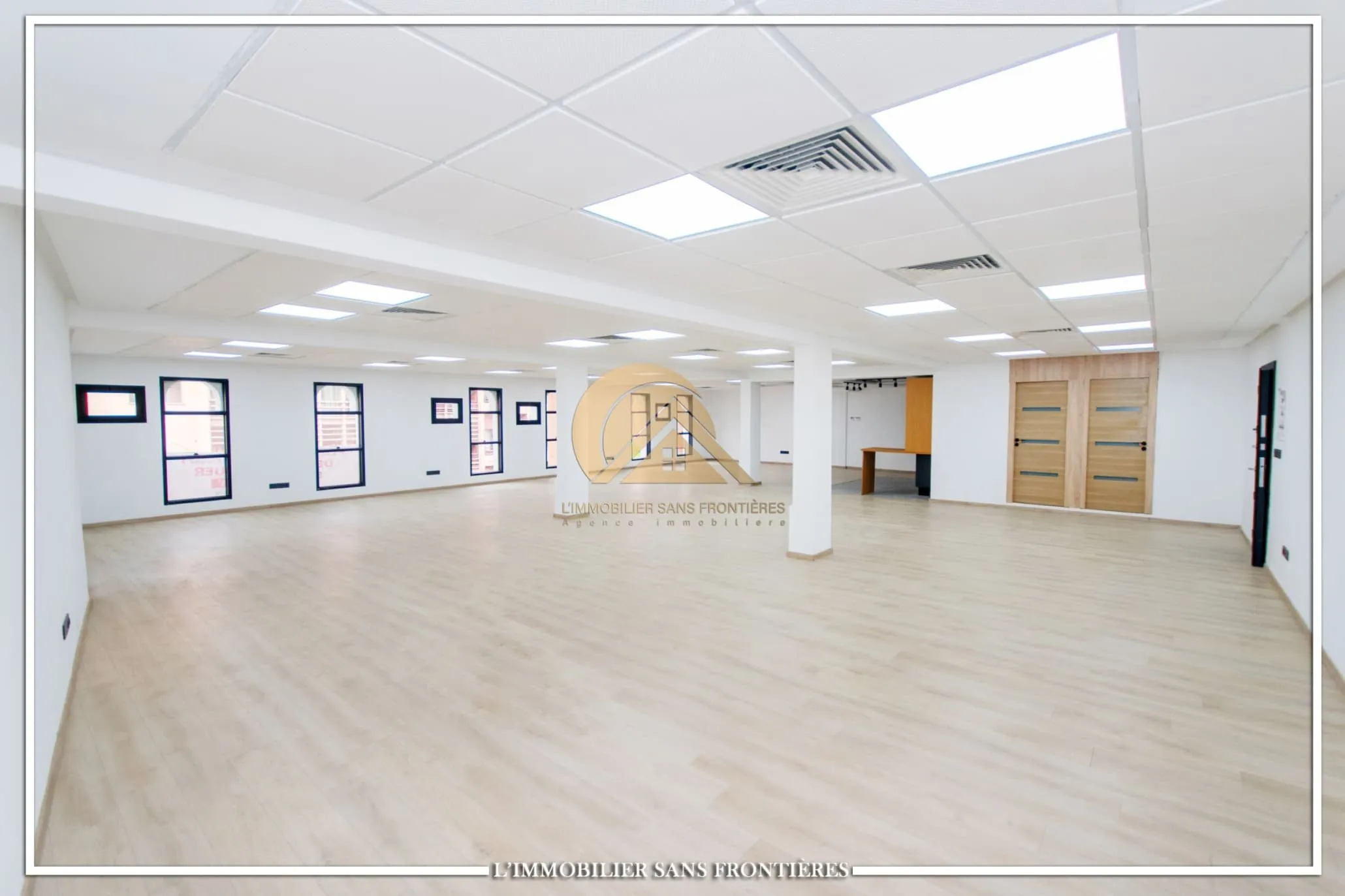 Plateau de bureau à vendre à Guéliz, 198 m², Marrakech - مراكش (3)