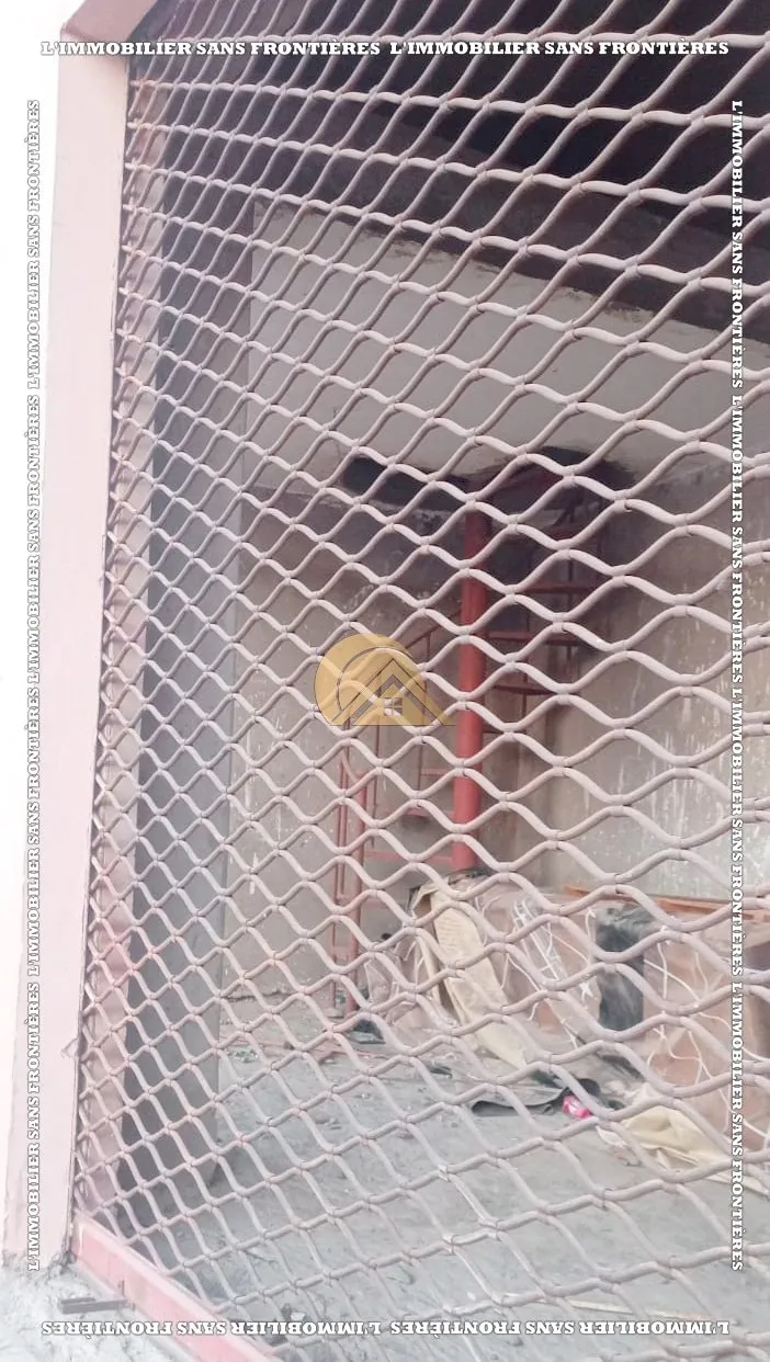 Magasin à vendre — Mezzanine – El Azzouzia, Marrakech - مراكش (2)