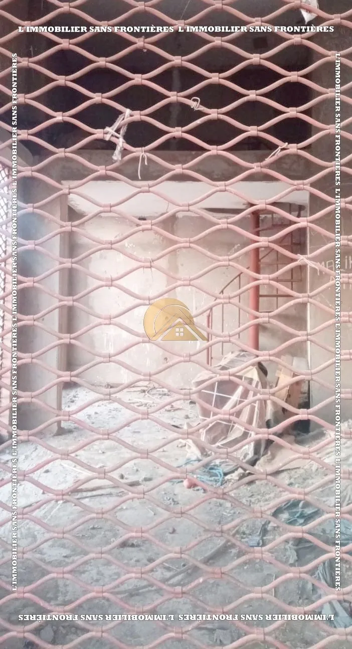 Magasin à vendre — Mezzanine – El Azzouzia, Marrakech - مراكش (3)