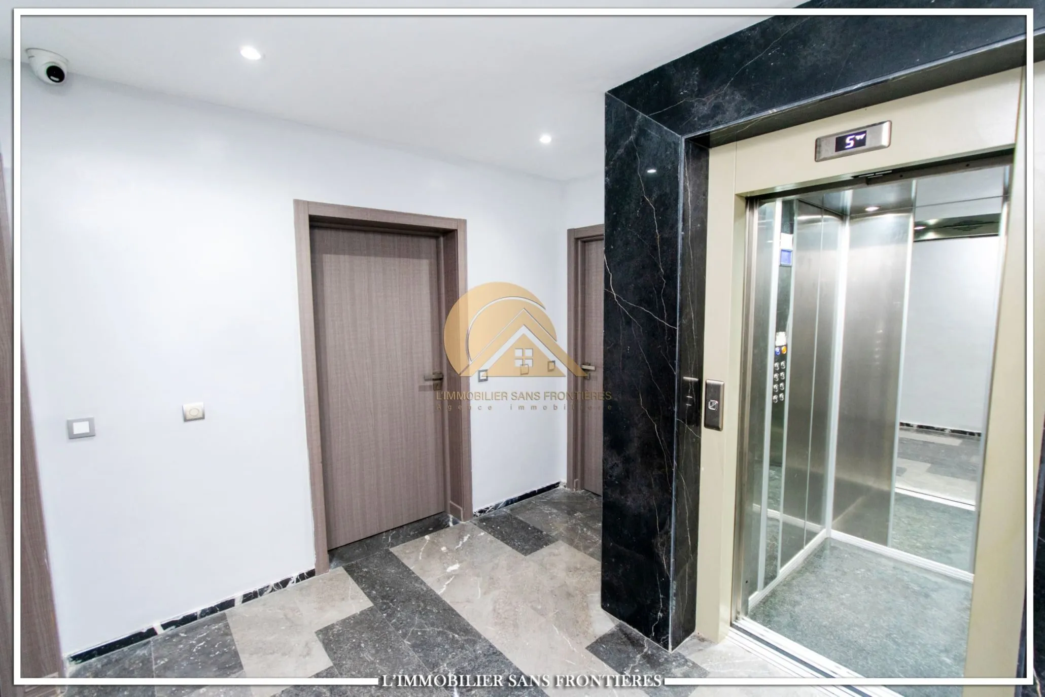 Bureau à vendre à Allal El Fassi, Marrakech — Ascenseur — 58m² - مراكش (2)