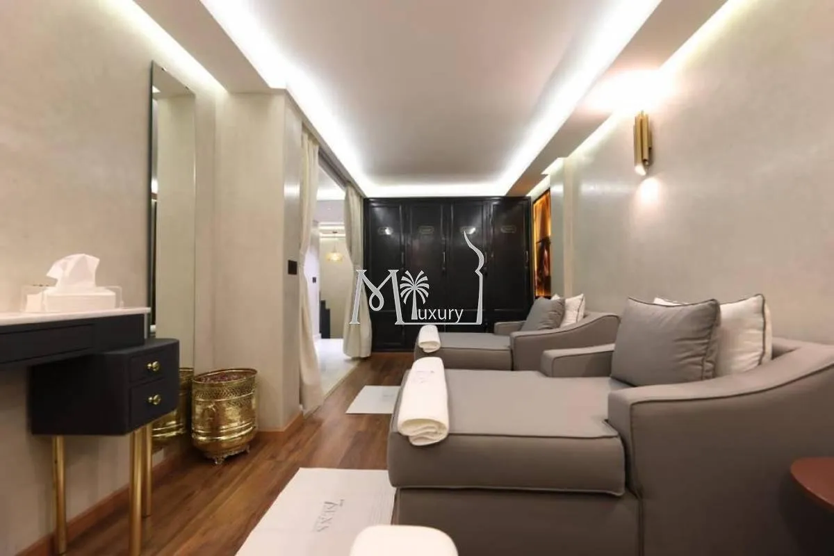 Hair Salon &amp; Spa for Sale in Guéliz - مراكش