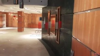 Local commercial aménagé 284m2 à la vente en plein Bd Massira - الدار البيضاء
