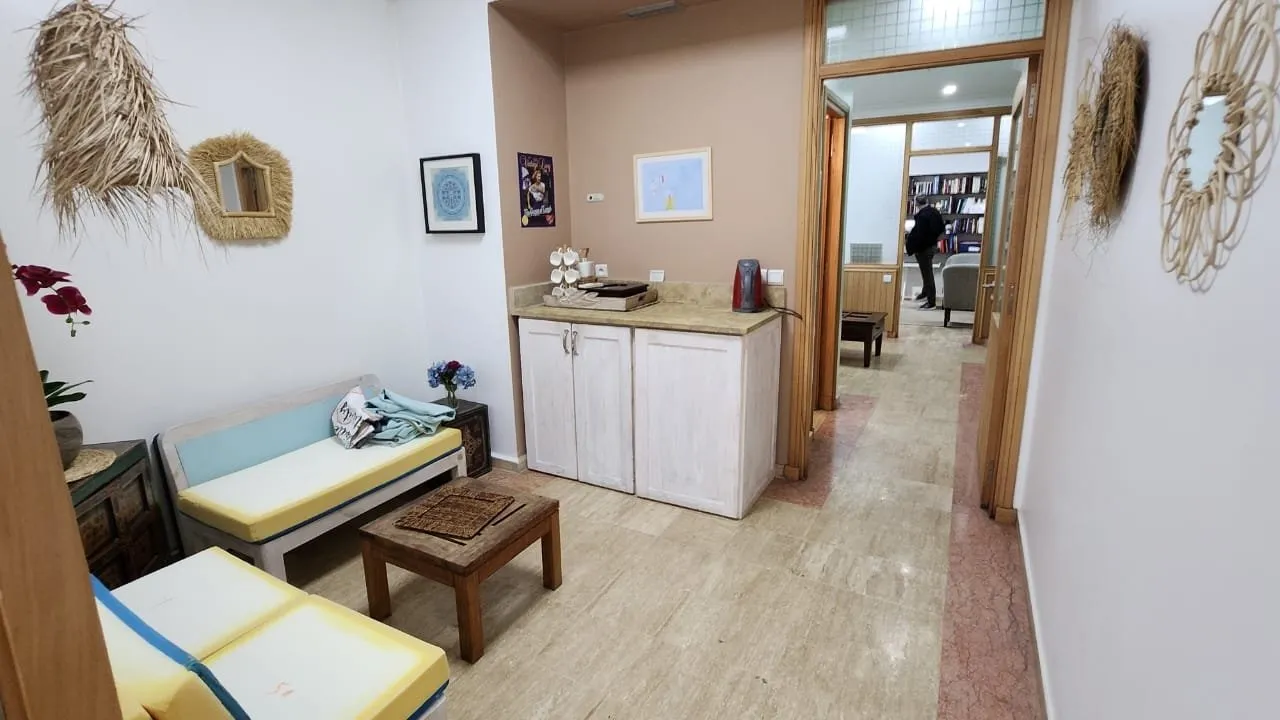 BUREAU EN VENTE -GAUTHIER- - الدار البيضاء (2)