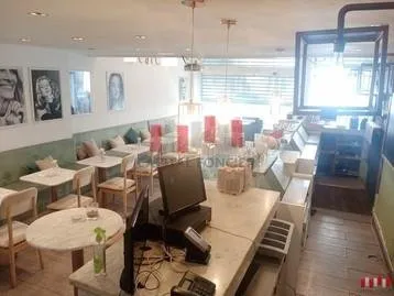 Café resto à la vente 190m2 entièrement équipé Racine (excellent rapport qualité prix) - الدار البيضاء