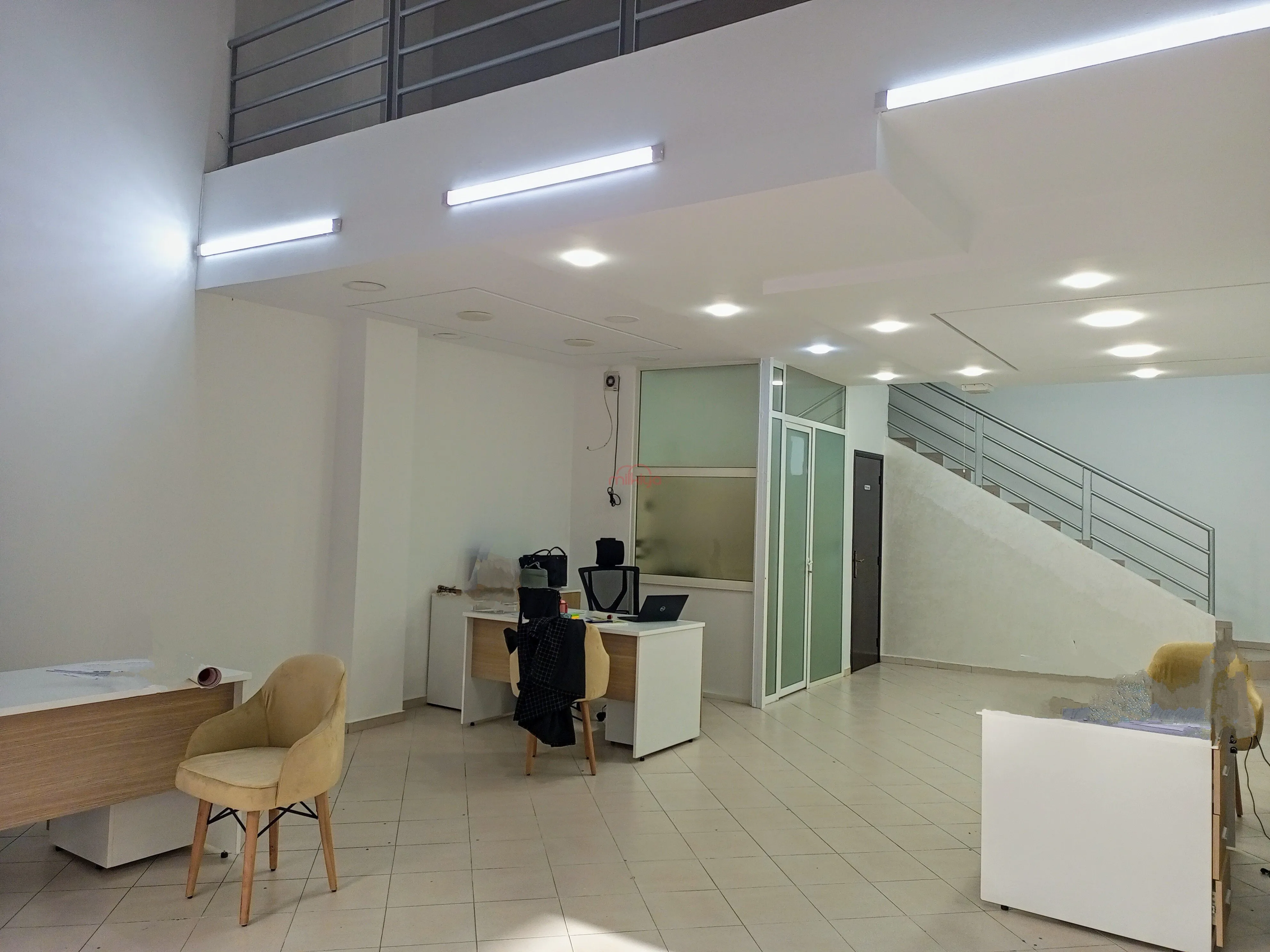 Vente Local à Casablanca - الدار البيضاء (2)