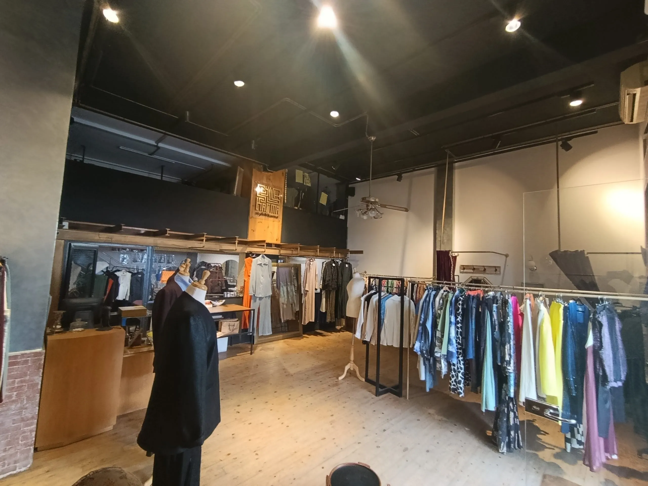 Local commercial de 115m2 à la vente - Gauthier - الدار البيضاء (2)