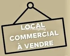 Local commercial de 79 m² à Casablanca - الدار البيضاء