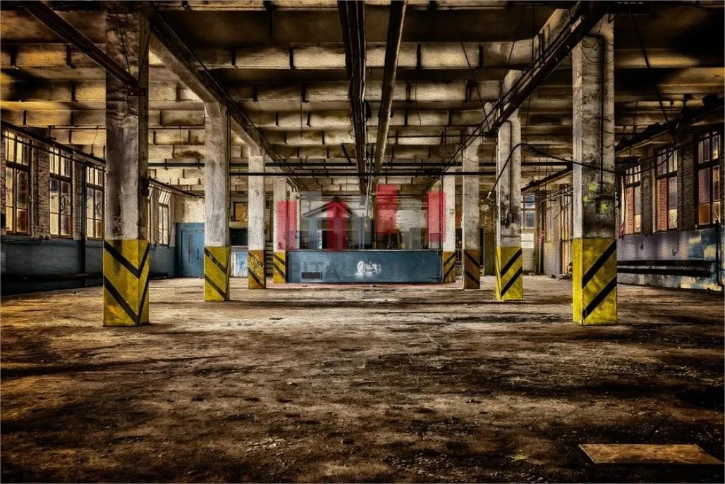 Batiment industriel de 3.000 m de surface utile dont 1.870 m de surface de terrain a la vente en plein zone industrielle de ain sebaa - الدار البيضاء